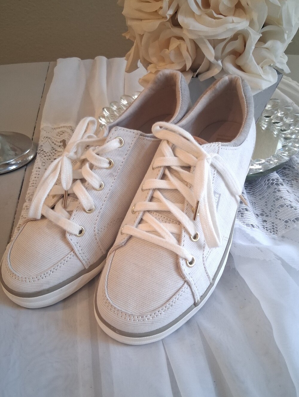 NEW KEDS Center III Canvas Sneakers